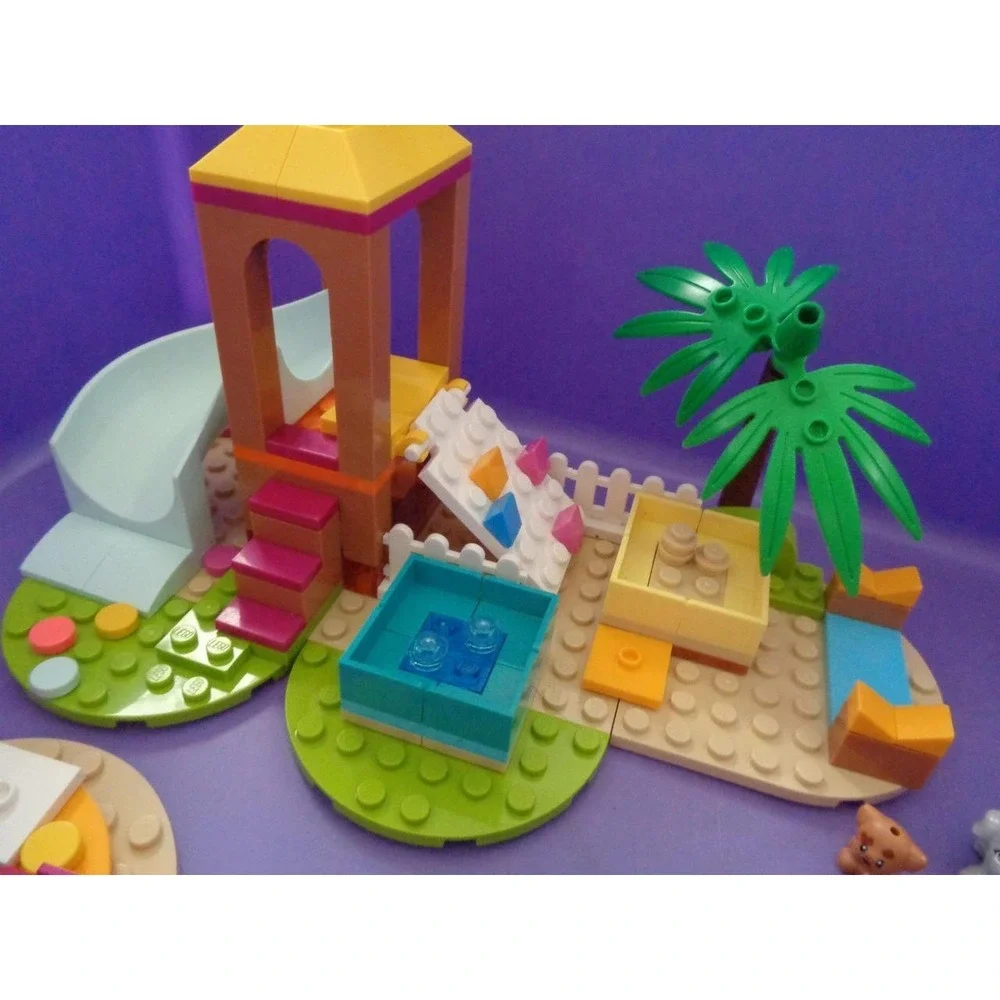 Lego Friends 41698 Pet Playground with Minifigures